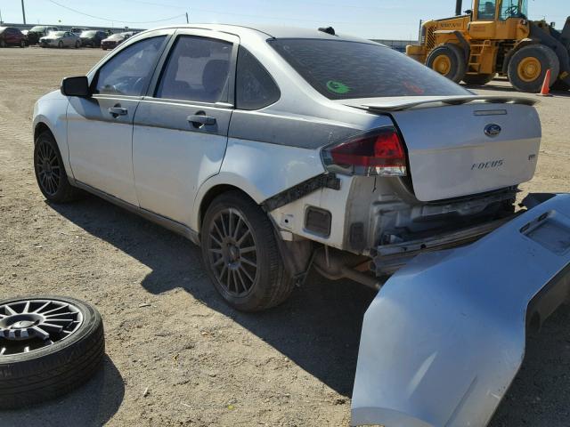 1FAHP3GN5AW207134 - 2010 FORD FOCUS SES SILVER photo 3