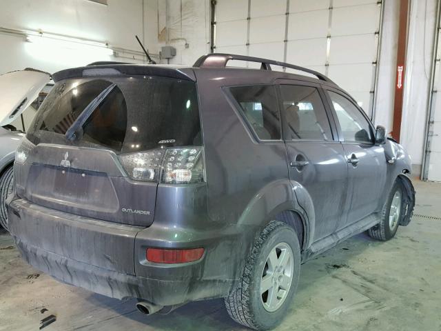 JA4AT2AW2AZ017495 - 2010 MITSUBISHI OUTLANDER GRAY photo 4