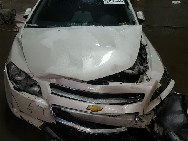 1G1ZC5E14BF229075 - 2011 CHEVROLET MALIBU 1LT 白色 照片 7