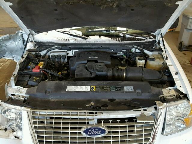 1FMFU18L44LB48221 - 2004 FORD EXPEDITION WHITE photo 7