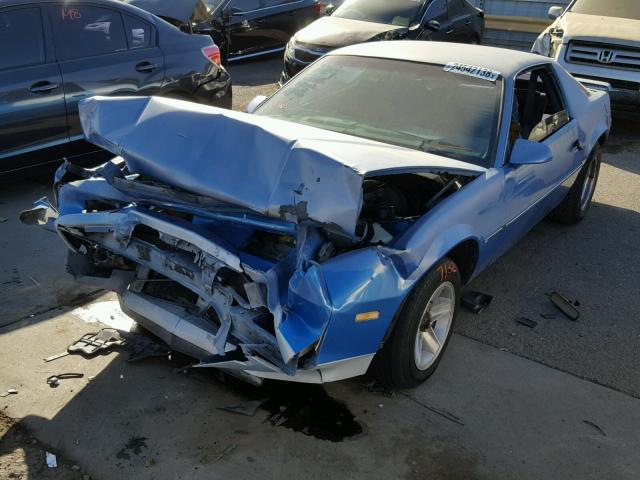 1G1FP87S7FL420656 - 1985 CHEVROLET CAMARO BLUE photo 2