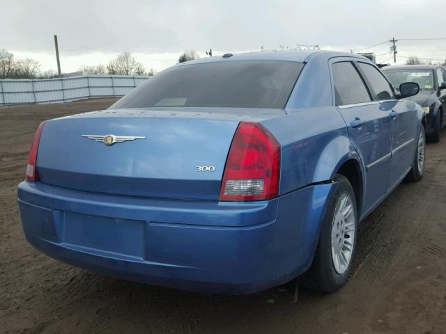 2C3KA43R17H786621 - 2007 CHRYSLER 300 BLUE photo 4