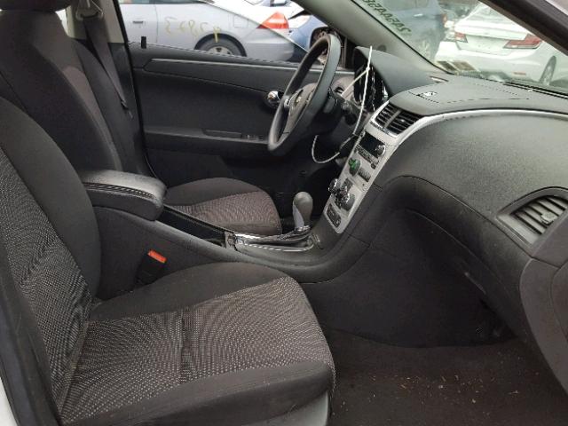 1G1ZC5EB9AF108677 - 2010 CHEVROLET MALIBU 1LT 白色 照片 5