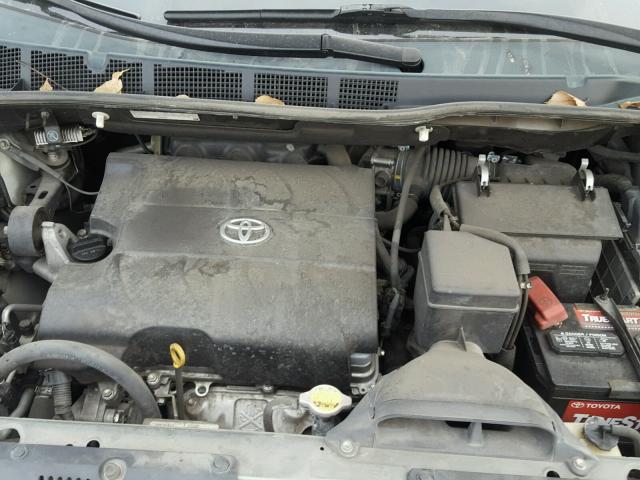 5TDKK3DC1BS055307 - 2011 TOYOTA SIENNA LE GREEN photo 7