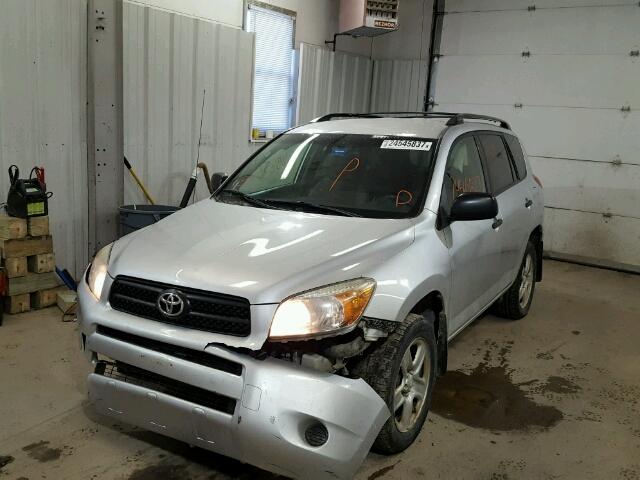 JTMBD33V685168486 - 2008 TOYOTA RAV4 SILVER photo 2