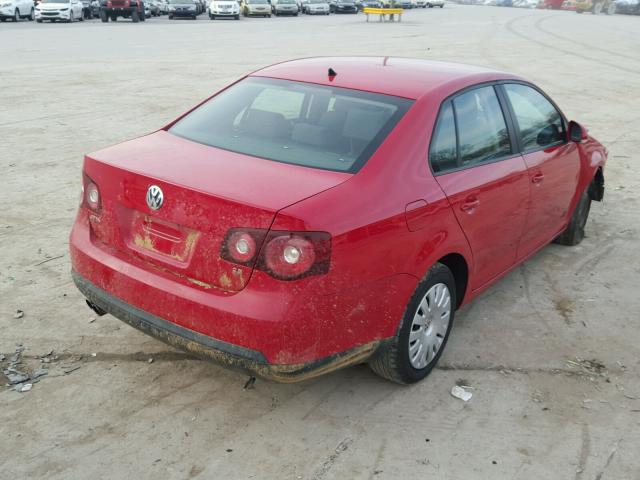 3VWJM71K59M030250 - 2009 VOLKSWAGEN JETTA S RED photo 4