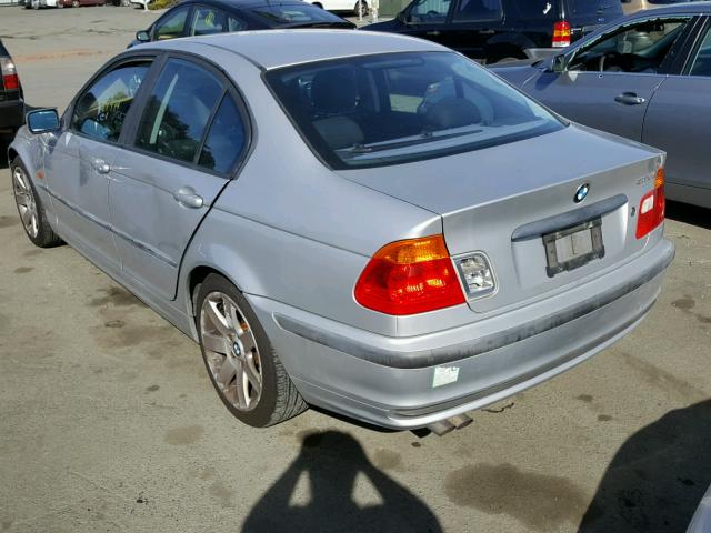 WBAAV33491FU81271 - 2001 BMW 325 I SILVER photo 3