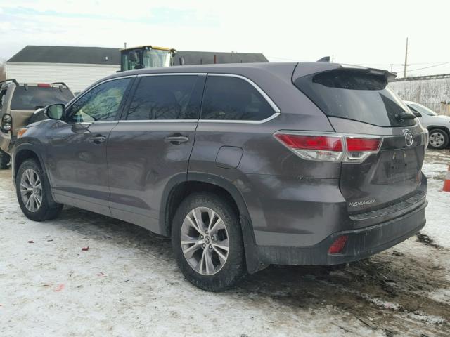 5TDBKRFH4GS286527 - 2016 TOYOTA HIGHLANDER GRAY photo 3