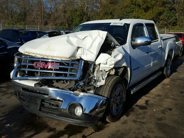 2GTEK333291135358 - 2009 GMC SIERRA K15 WHITE photo 2