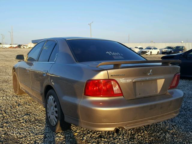 4A3AA46H52E166717 - 2002 MITSUBISHI GALANT ES GOLD photo 3