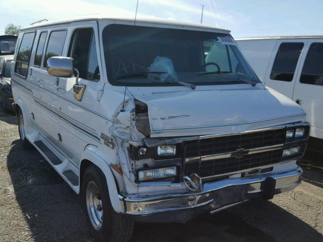 1GBEG25K4SF159373 - 1995 CHEVROLET G20 WHITE photo 1