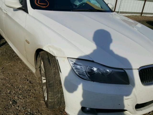 WBAPH5C50BA446560 - 2011 BMW 328 I SULE WHITE photo 9