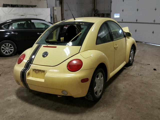 3VWCK21C91M465402 - 2001 VOLKSWAGEN NEW BEETLE YELLOW photo 4