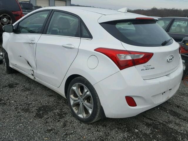 KMHD35LEXDU045938 - 2013 HYUNDAI ELANTRA GT WHITE photo 3