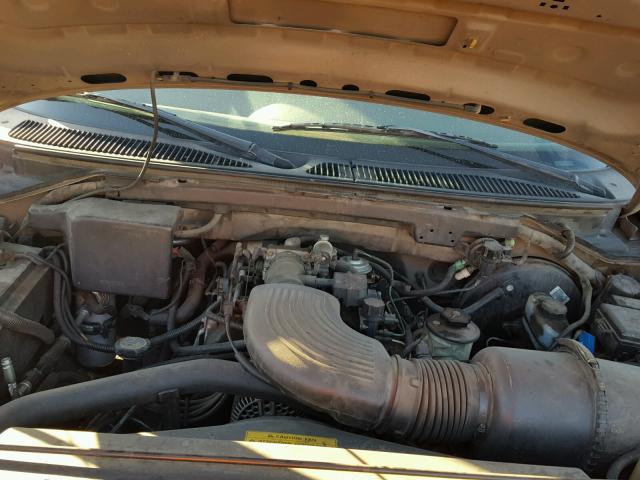 1FTZX1763WKA89675 - 1998 FORD F150 TAN photo 7