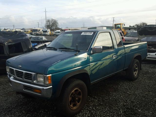 1N6HD16Y6SC341833 - 1995 NISSAN TRUCK KING GREEN photo 2