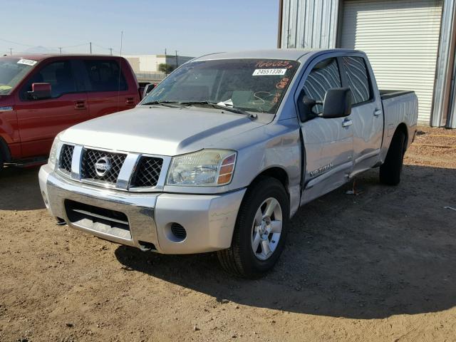 1N6AA07AX7N229876 - 2007 NISSAN TITAN XE SILVER photo 2