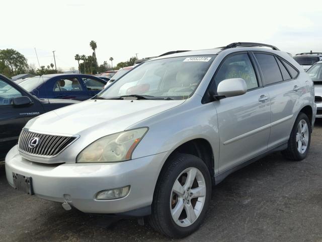 JTJGA31U840026864 - 2004 LEXUS RX 330 SILVER photo 2