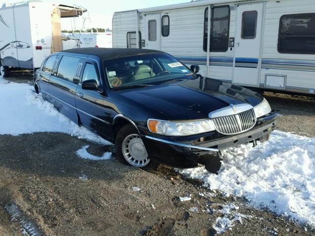 1L1FM81W9YY820040 - 2000 LINCOLN TOWN CAR E BLACK photo 1