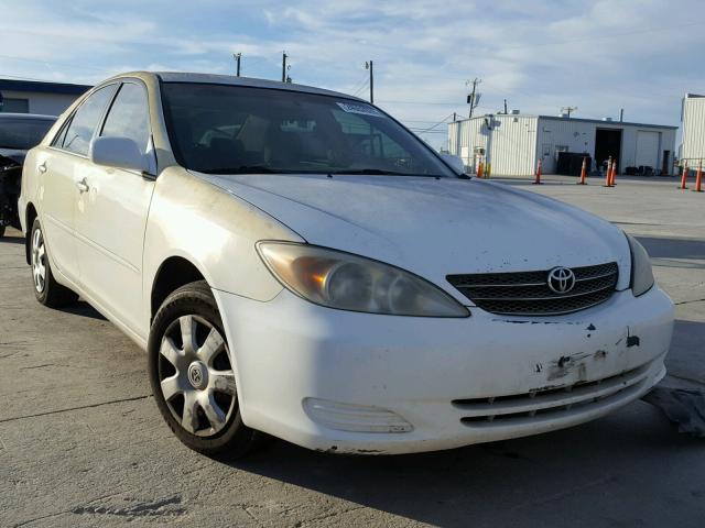 4T1BE30K93U129182 - 2003 TOYOTA CAMRY LE WHITE photo 1