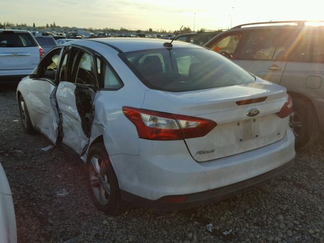 1FADP3F24DL340656 - 2013 FORD FOCUS SE WHITE photo 3