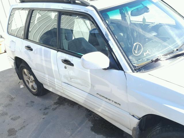 JF1SF65681H722137 - 2001 SUBARU FORESTER S WHITE photo 9