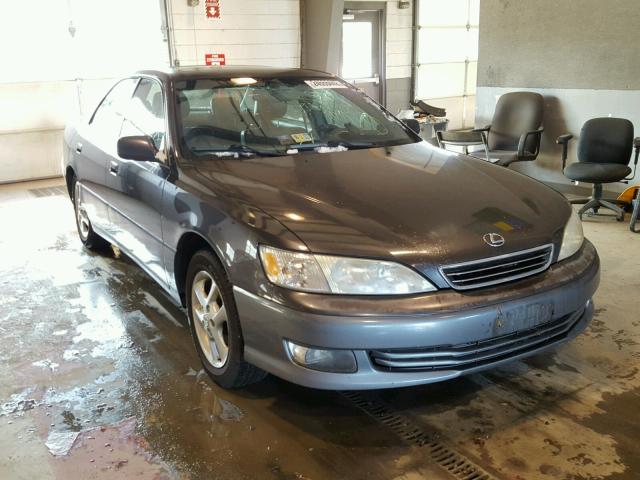 JT8BF28GXY0284705 - 2000 LEXUS ES 300 GRAY photo 1