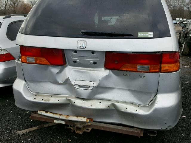 5FNRL18524B095690 - 2004 HONDA ODYSSEY LX SILVER photo 9