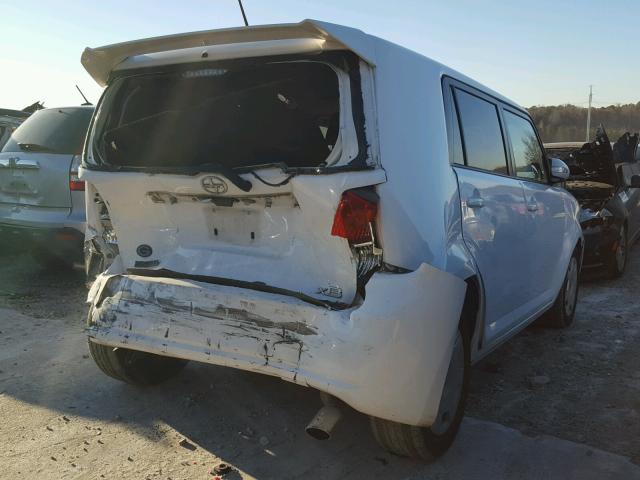 JTLKE50E381020613 - 2008 SCION XB WHITE photo 4