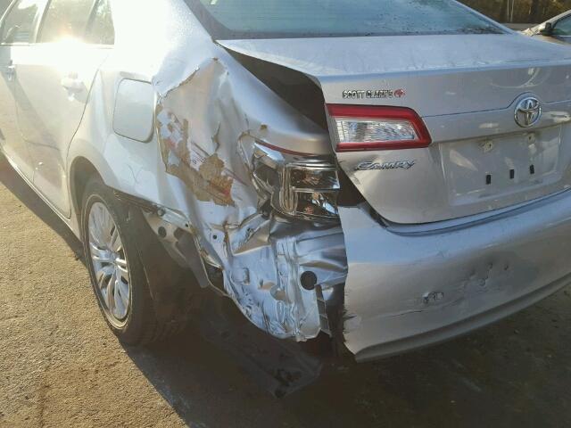 4T1BF1FK5CU005208 - 2012 TOYOTA CAMRY BASE SILVER photo 9