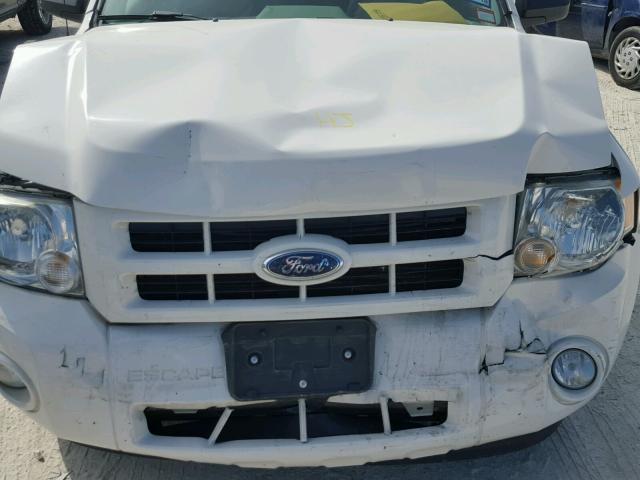 1FMCU493X9KA49063 - 2009 FORD ESCAPE HYB WHITE photo 7