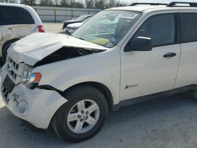 1FMCU493X9KA49063 - 2009 FORD ESCAPE HYB WHITE photo 9