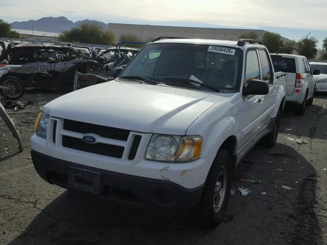 1FMZU67KX4UB85853 - 2004 FORD EXPLORER S WHITE photo 2