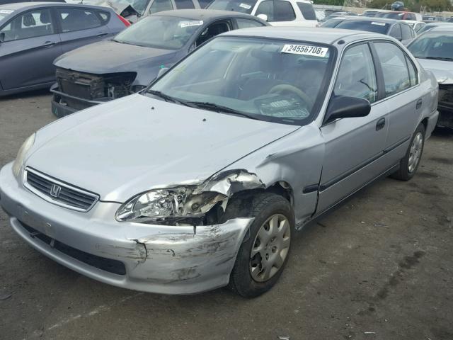 2HGEJ667XWH585010 - 1998 HONDA CIVIC LX SILVER photo 2