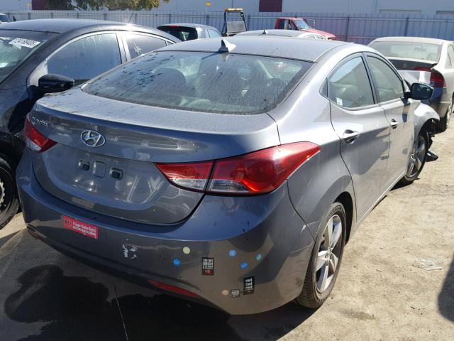 5NPDH4AE1DH205136 - 2013 HYUNDAI ELANTRA GL GRAY photo 4