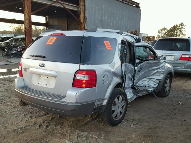 1FMZK01125GA59182 - 2005 FORD FREESTYLE SILVER photo 4