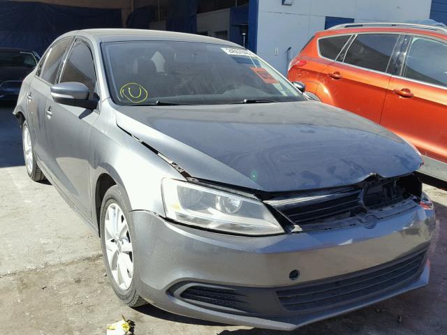 3VWDX7AJXBM349824 - 2011 VOLKSWAGEN JETTA SE GRAY photo 1