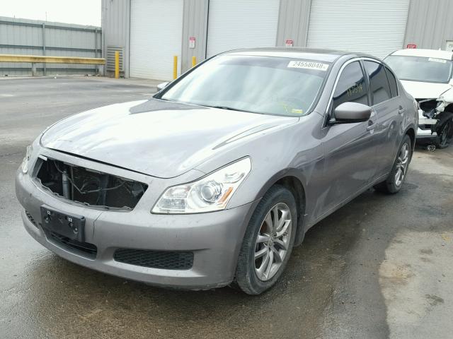 JNKCV61F19M357180 - 2009 INFINITI G37 GRAY photo 2