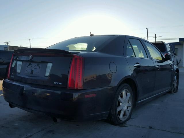 1G6DZ67A480131892 - 2008 CADILLAC STS BURGUNDY photo 4