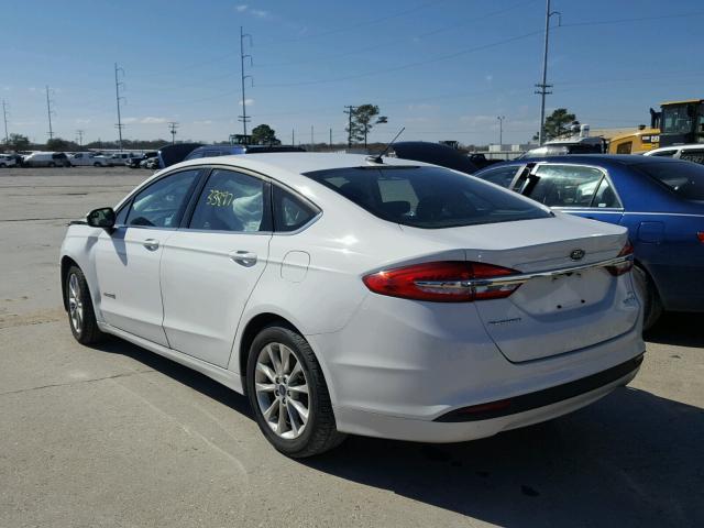 3FA6P0LU1HR223699 - 2017 FORD FUSION SE WHITE photo 3