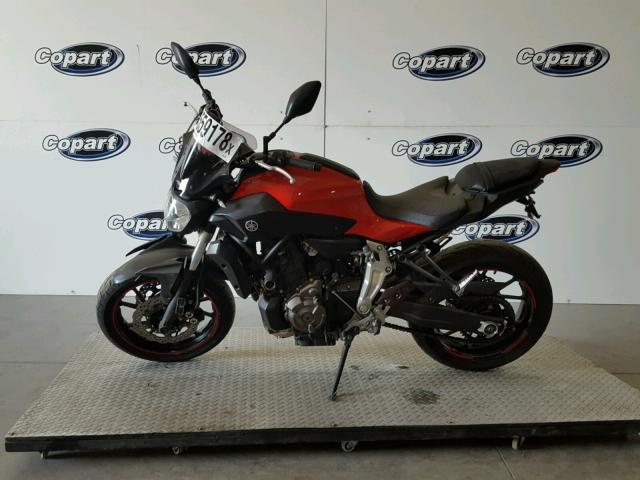 JYARM06Y8FA001159 - 2015 YAMAHA FZ07 C RED photo 9