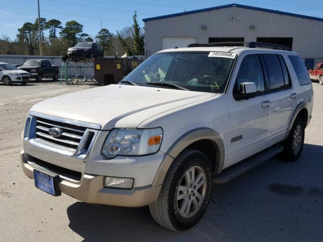 1FMEU64E98UA65075 - 2008 FORD EXPLORER E WHITE photo 2