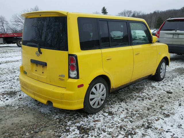 JTLKT334454017274 - 2005 TOYOTA SCION XB YELLOW photo 4