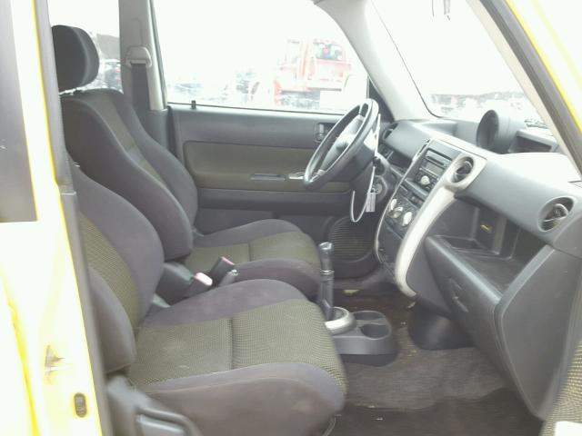 JTLKT334454017274 - 2005 TOYOTA SCION XB 黄色 照片 5