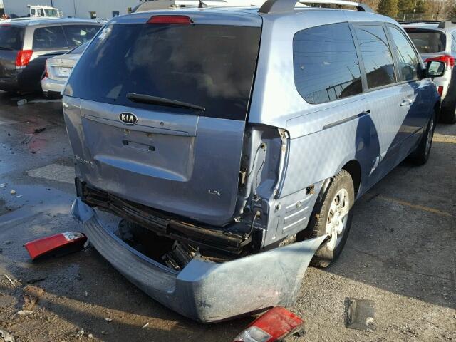 KNDMB233096293132 - 2009 KIA SEDONA EX BLUE photo 4