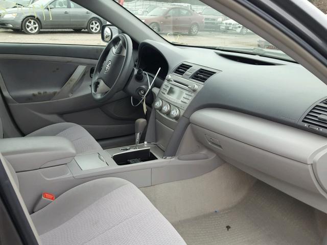 4T1BF3EK6AU008922 - 2010 TOYOTA CAMRY BASE CHARCOAL photo 5