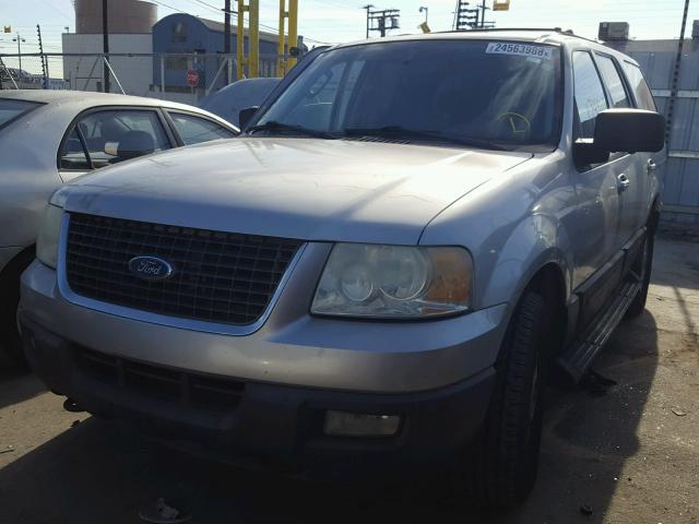 1FMPU16L44LA99710 - 2004 FORD EXPEDITION GRAY photo 2