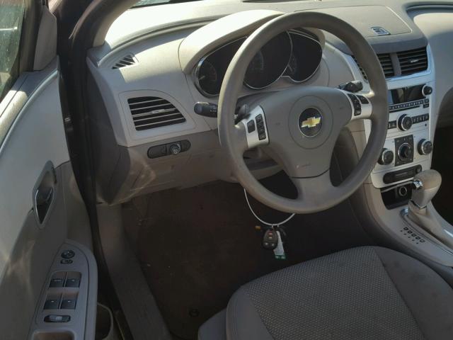 1G1ZC5E05A4127317 - 2010 CHEVROLET MALIBU 1LT 灰色 照片 9