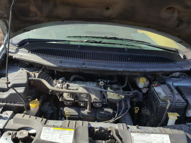 2C8GP54L05R145451 - 2005 CHRYSLER TOWN & COU GRAY photo 7