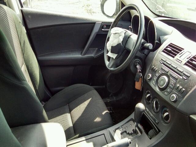 JM1BL1UF7D1772953 - 2013 MAZDA 3 WHITE photo 5